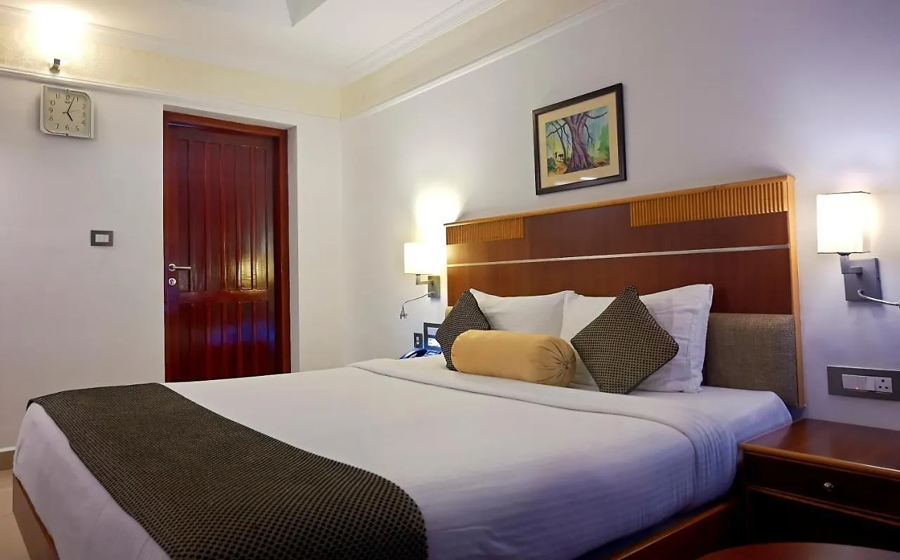 Contour Backwaters Hotel Resort & Convention Centre Ramankari